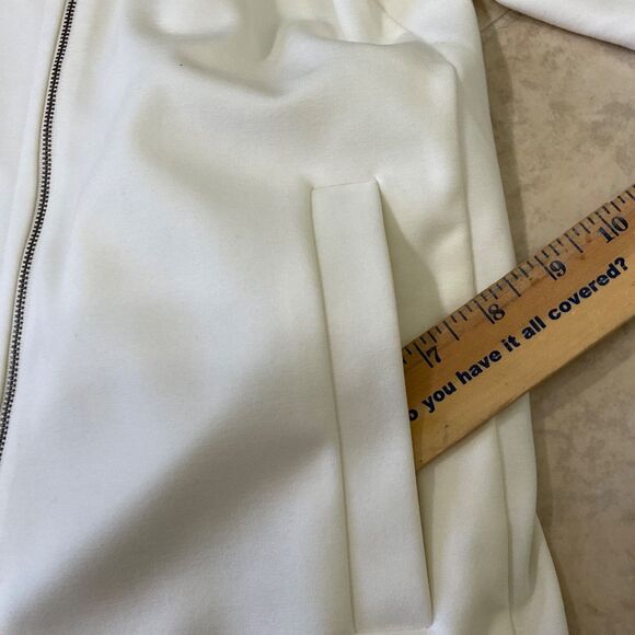 Eileen Fisher asymmetrical zip jacket blazer women’s size M cream career pockets - Picture 13 of 13
